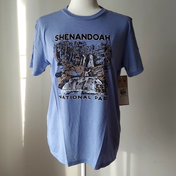 Shenandoah National Park Tops - Shenandoah National Park, AB Brand, Small, Blue T-Shirt, Repreve Material, NWT